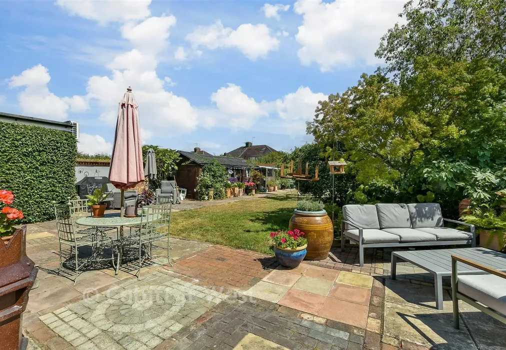 Rear Garden - Horley Road, Redhill, Surrey - Wards of Kent