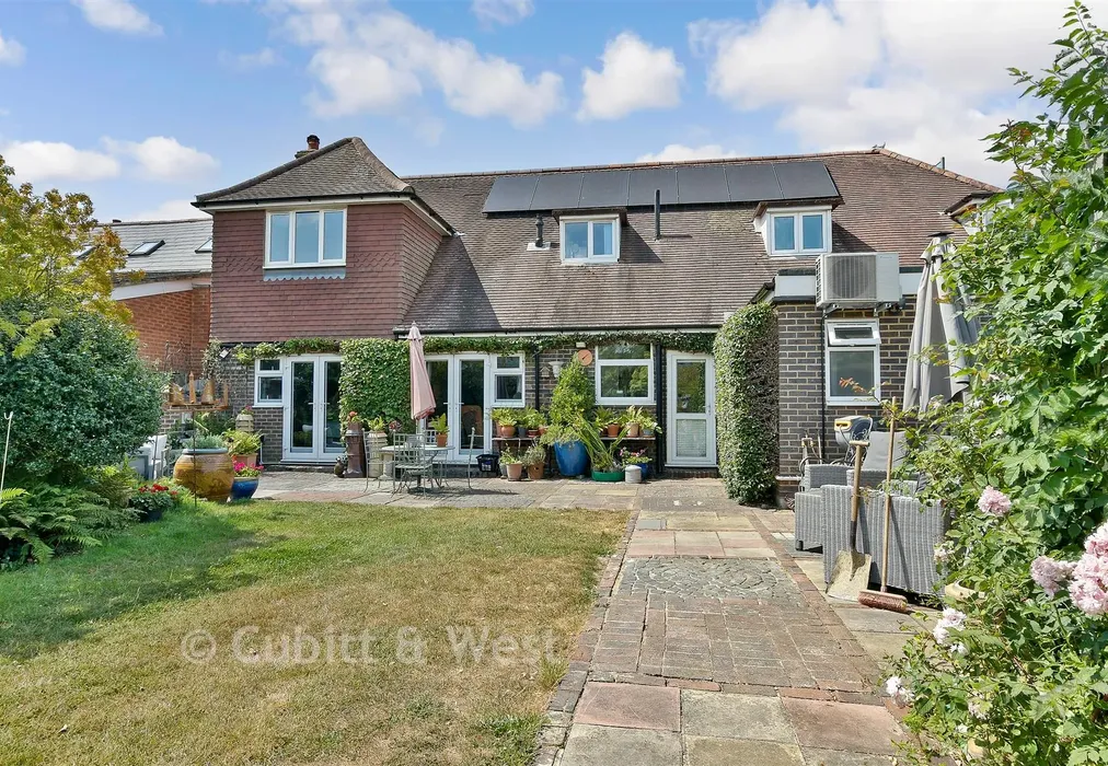 Rear Garden - Horley Road, Redhill, Surrey - Wards of Kent