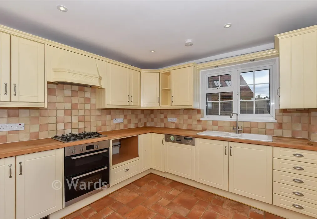 Kitchen - Hookstead, High Halden, Kent - Wards of Kent