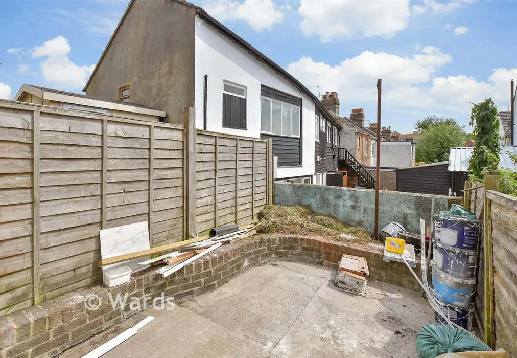 Rear Garden - Garden Road, Folkestone, Kent - Wards of Kent