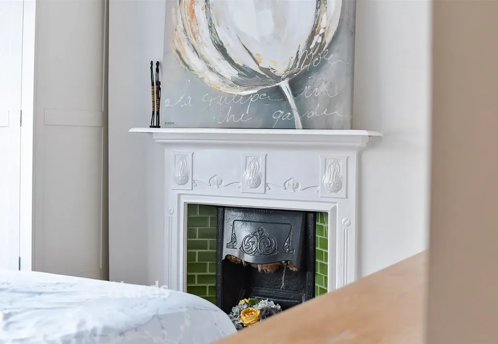 Internal Lifestyle Photograph - St. George's Road, Broadstairs, Kent - Wards of Kent