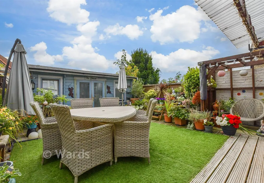 Rear Garden - St. George's Road, Broadstairs, Kent - Wards of Kent