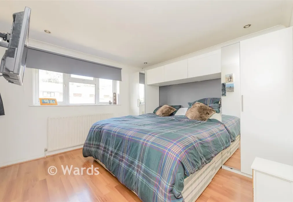 Bedroom 1 - Tern Crescent, Rochester, Kent - Wards of Kent