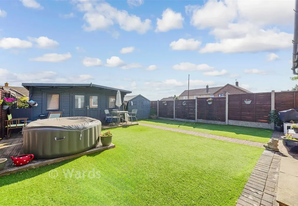 Rear Garden - Tern Crescent, Rochester, Kent - Wards of Kent