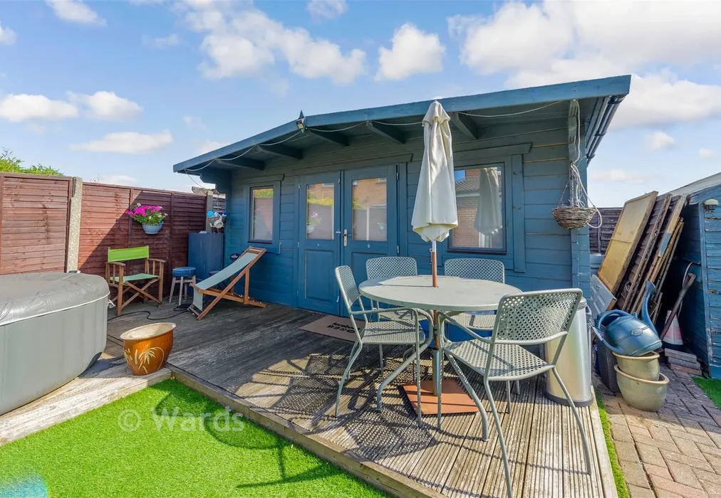Workshop/Outbuildings - Tern Crescent, Rochester, Kent - Wards of Kent