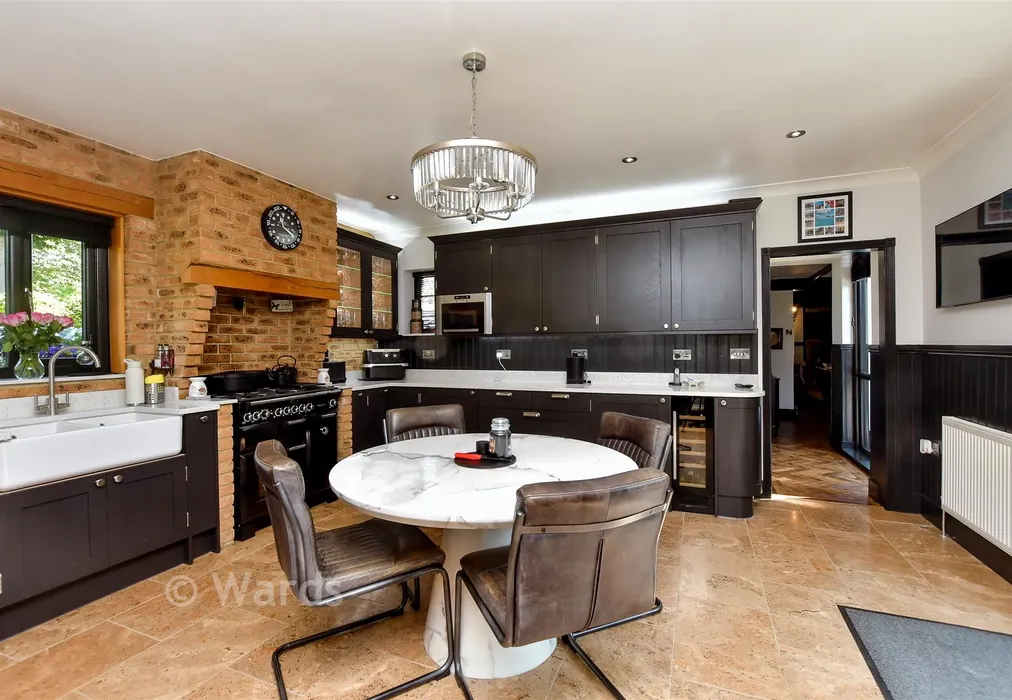 Kitchen/Breakfast Room - Spendiff, Cooling, Kent - Wards of Kent