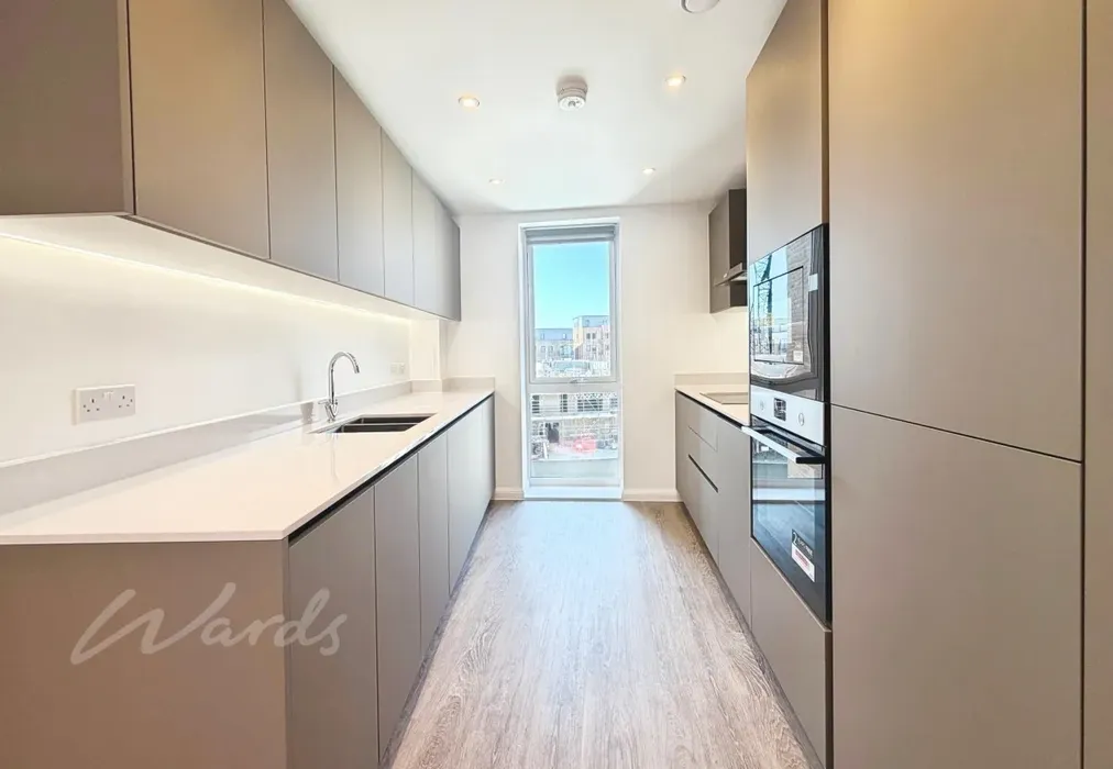 Kitchen - Truman Way Dartford DA1 - Wards of Kent