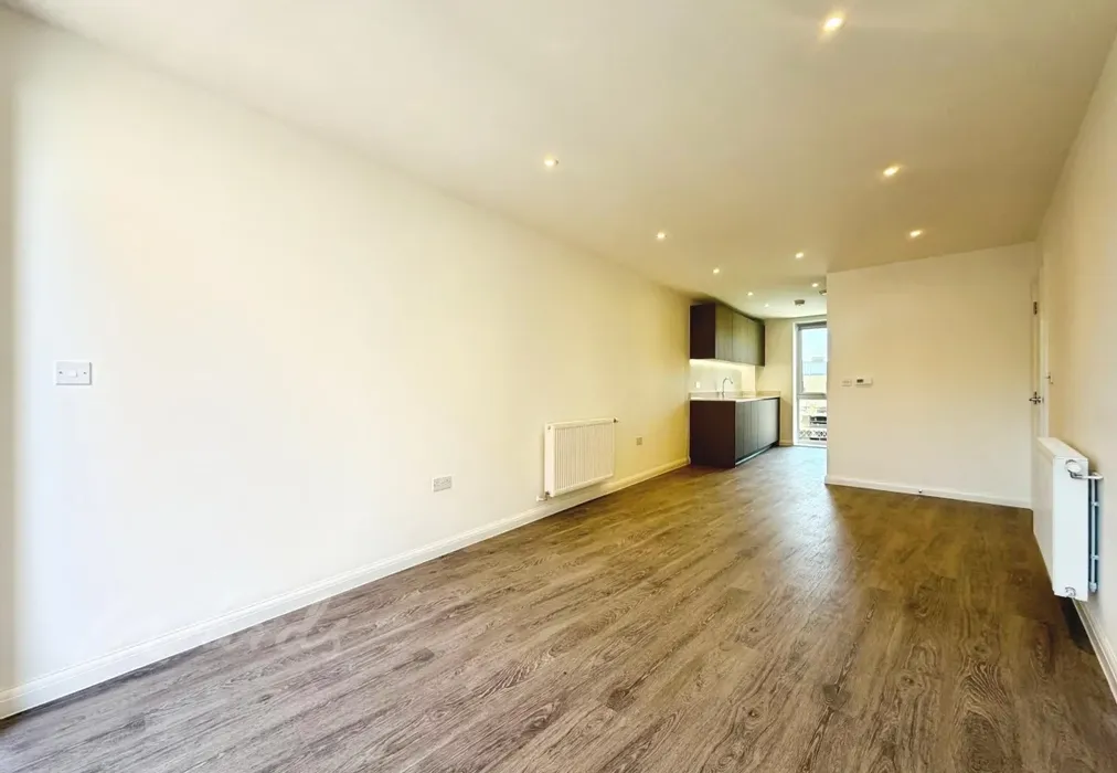 Lounge. - Truman Way Dartford DA1 - Wards of Kent