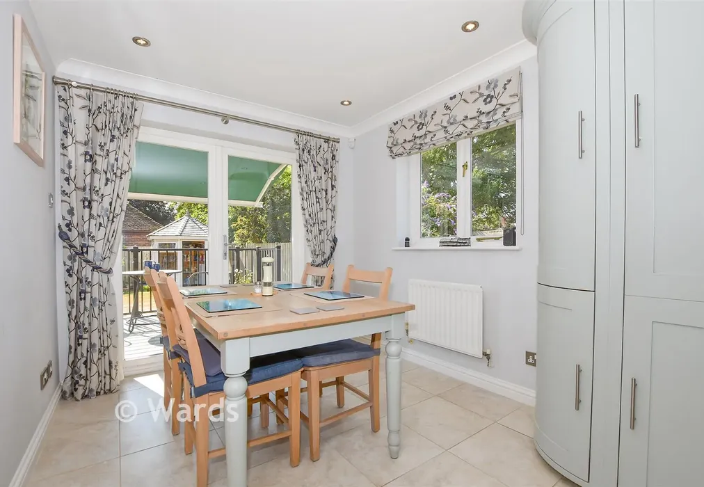 Kitchen/ Breakfast Room - Wades Close, Marden, Kent - Wards of Kent