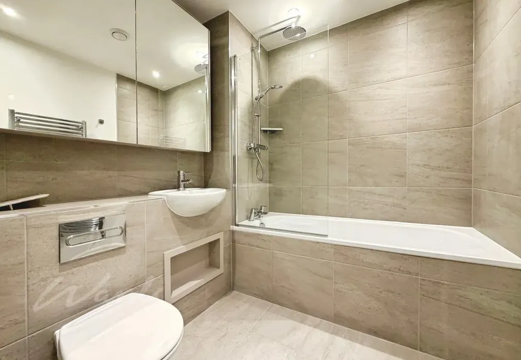 Bathroom - Truman Way Dartford DA1 - Wards of Kent