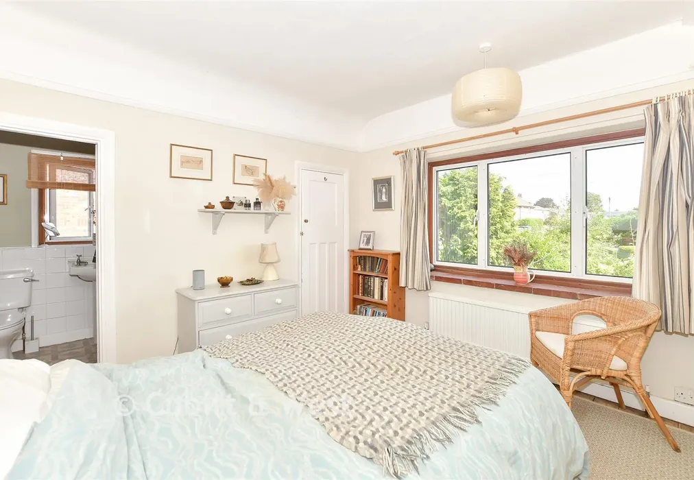 Bedroom 2 - Woodcote Road, Forest Row, East Sussex - Wards of Kent
