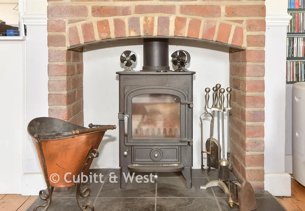 Internal Lifestyle Photograph - Woodcote Road, Forest Row, East Sussex - Wards of Kent