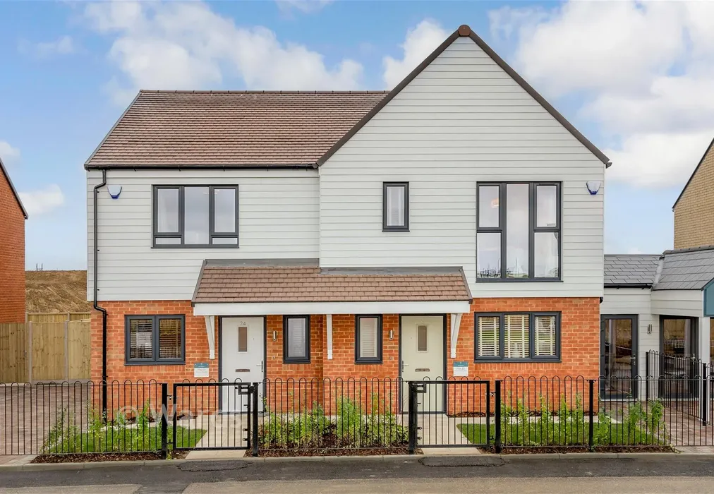 Front - The Chalvington, Meadowbridge, Osborne Gardens, Herne Bay, Kent - Wards of Kent