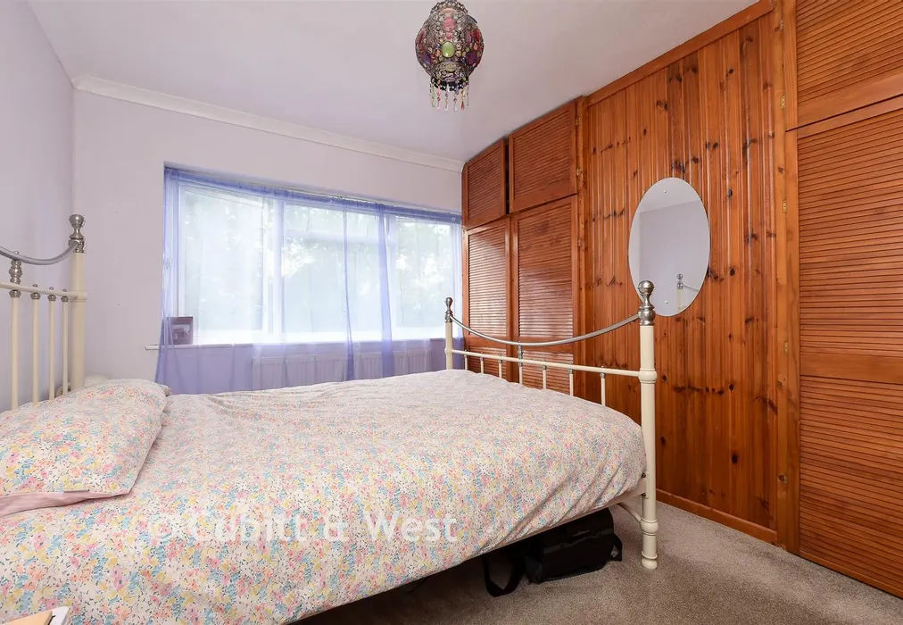 Bedroom 1 - Court Avenue, Coulsdon, Surrey - Wards of Kent