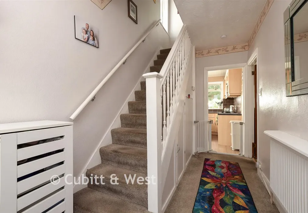 Internal Lifestyle Photograph - Court Avenue, Coulsdon, Surrey - Wards of Kent