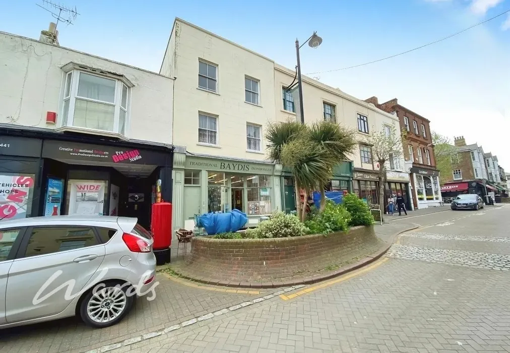 outside - William Street Herne Bay CT6 - Wards of Kent