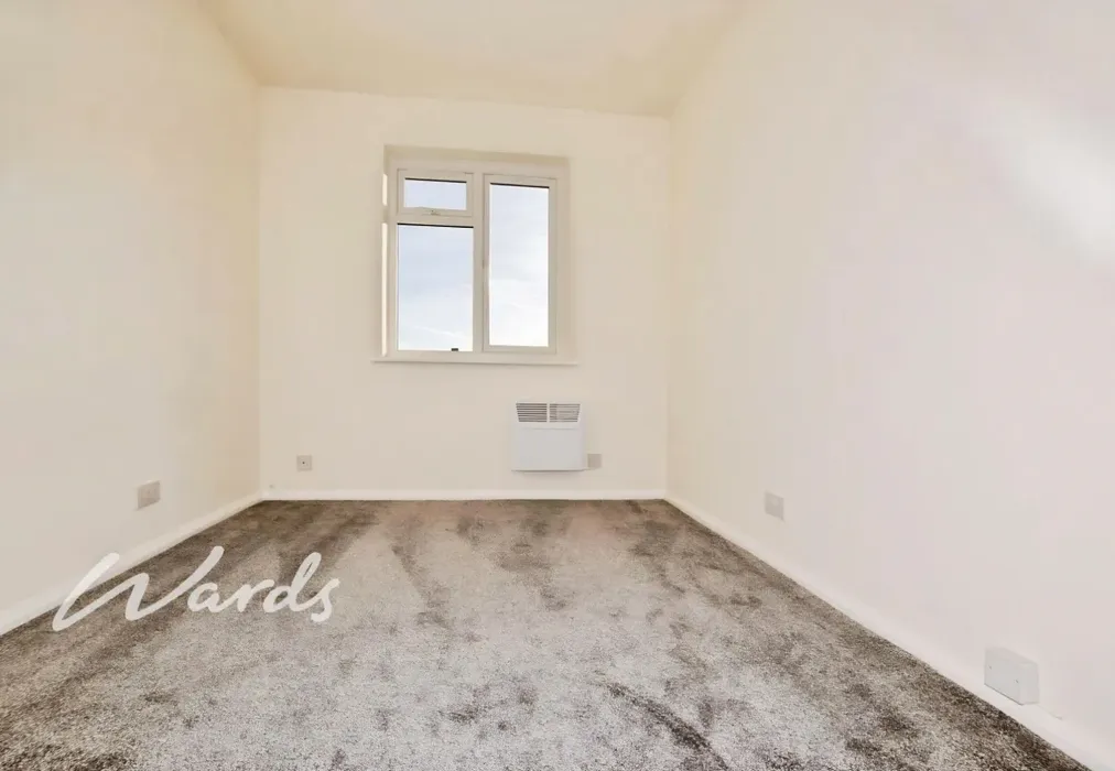 Bedroom - William Street Herne Bay CT6 - Wards of Kent