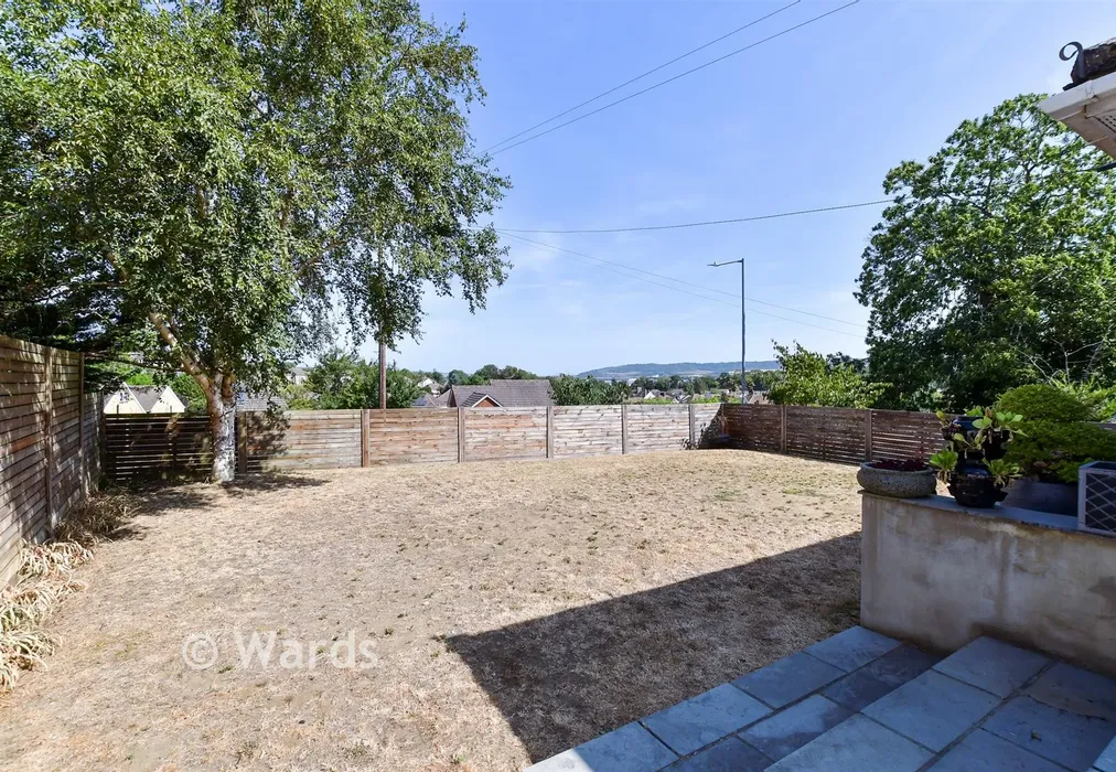 Front Garden - London Road, Ditton, Aylesford, Kent - Wards of Kent