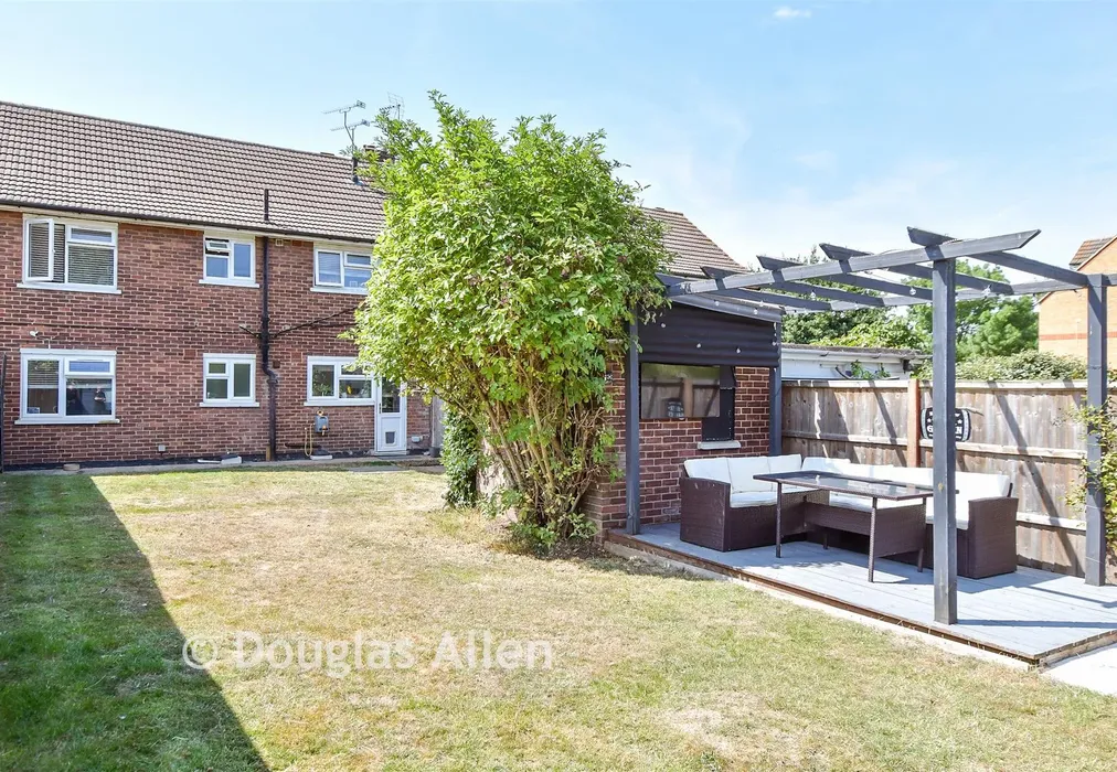 Rear Elevation - Rettendon View, Wickford, Essex - Wards of Kent