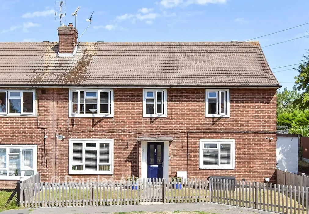 External (Web) - Rettendon View, Wickford, Essex - Wards of Kent