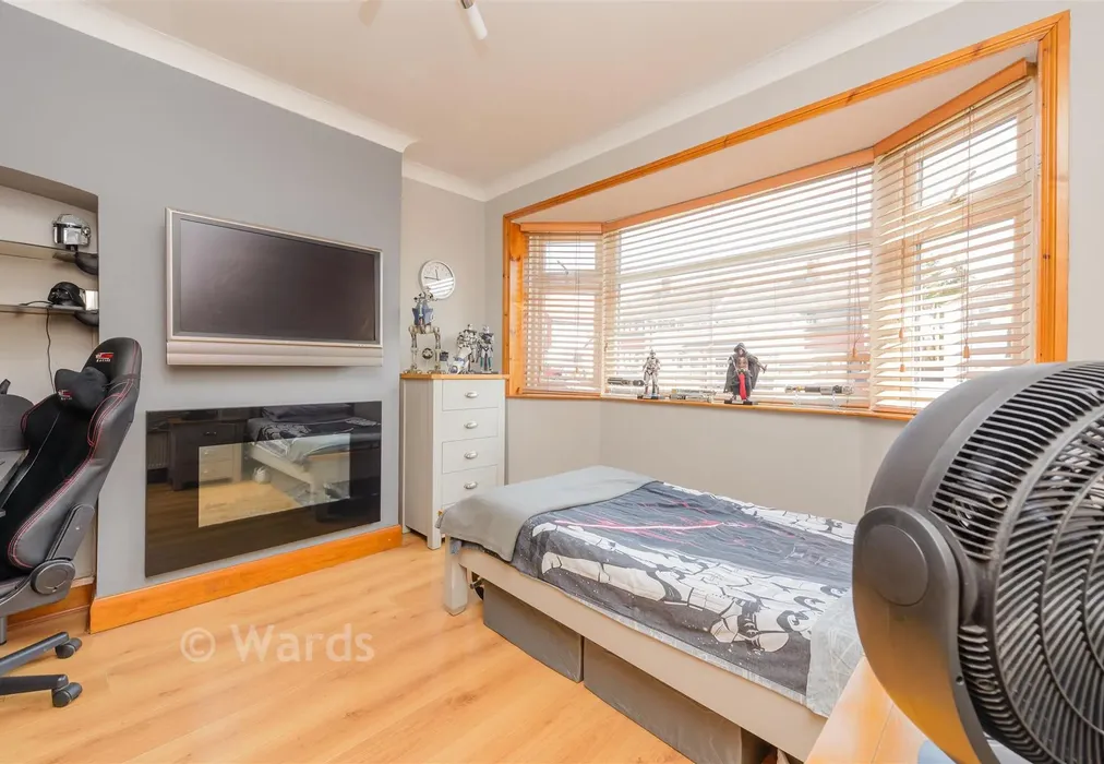 Lounge/Currently used as bedroom - Orchard Rise West, Sidcup, Kent - Wards of Kent