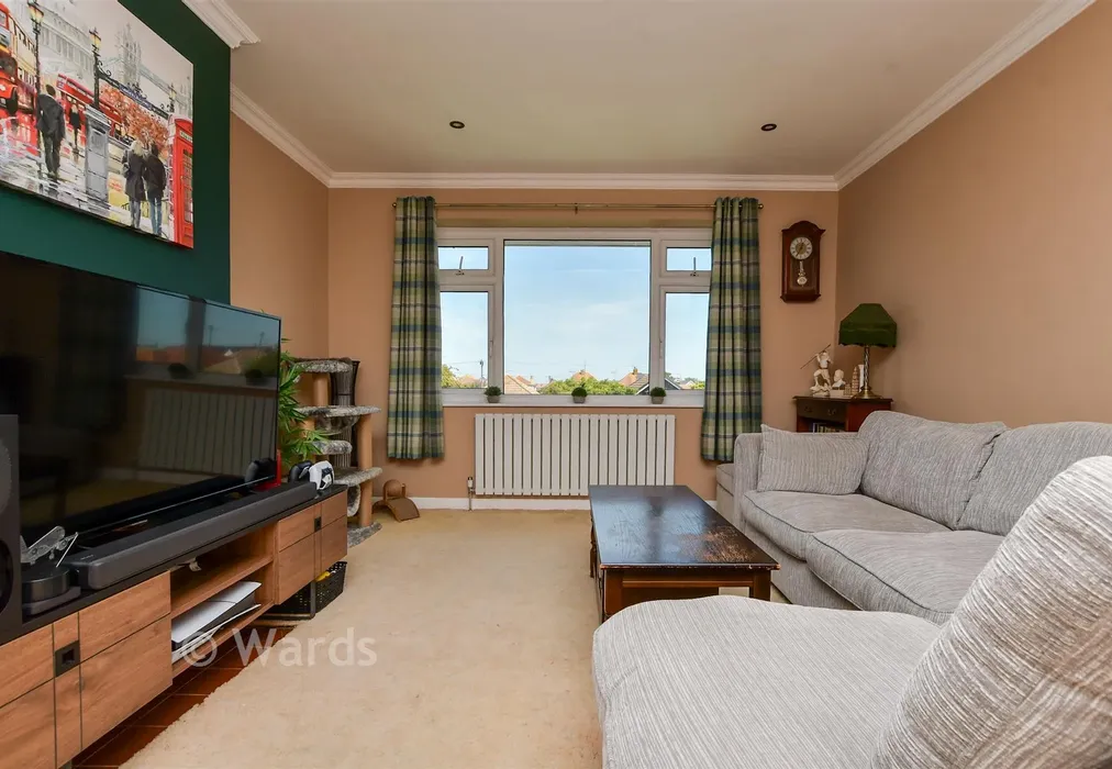 Lounge - Bridgefield Road, Whitstable, Kent - Wards of Kent
