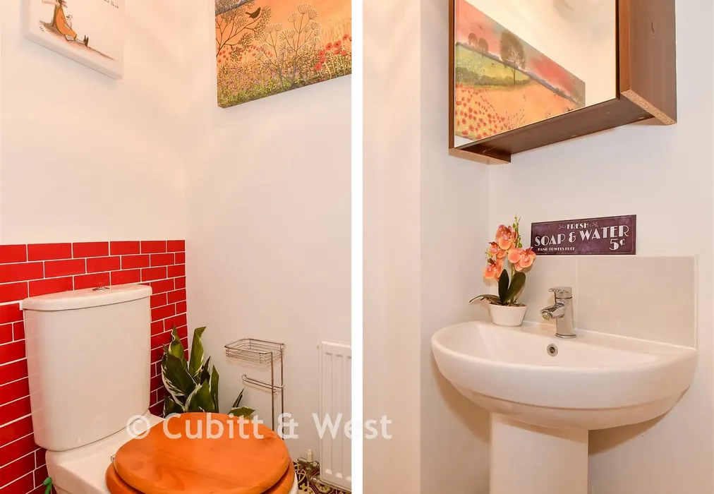 Internal Lifestyle Photograph - Greenhurst Drive, East Grinstead, West Sussex - Wards of Kent