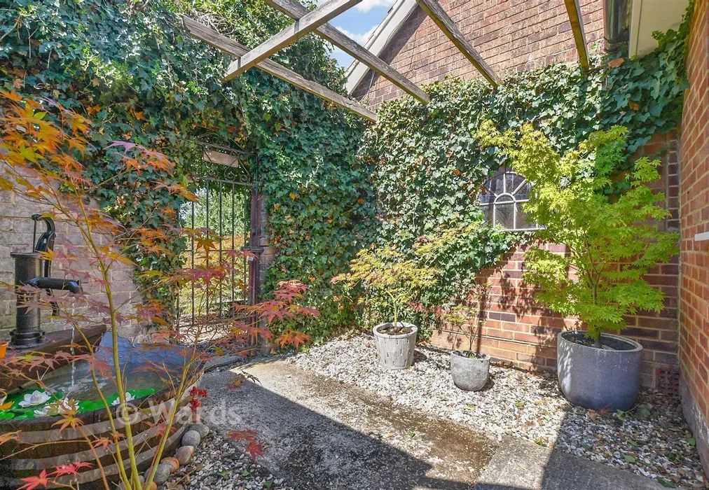 Patio / Decking - Station Road, Pluckley, Kent - Wards of Kent