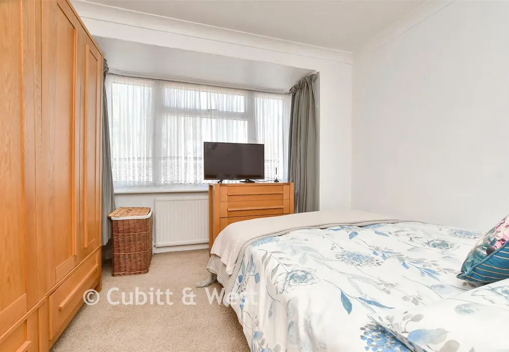 Bedroom 1 - Poulton Avenue, Sutton, Surrey - Wards of Kent