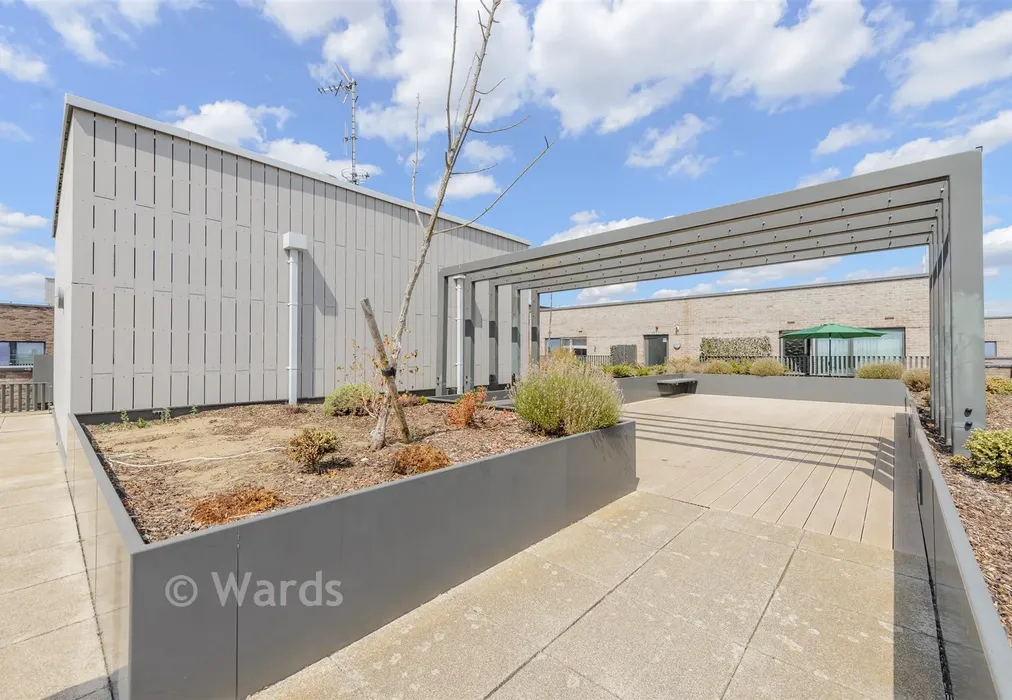 Communal Gardens - Regal Walk, Bexleyheath, Kent - Wards of Kent