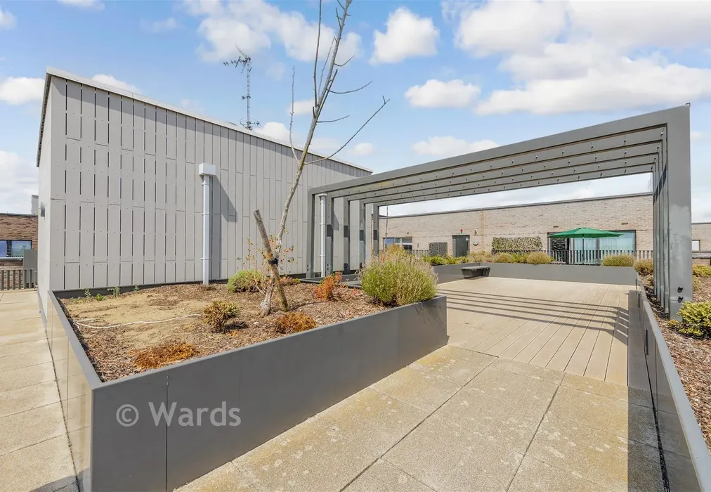 Communal Gardens - Regal Walk, Bexleyheath, Kent - Wards of Kent