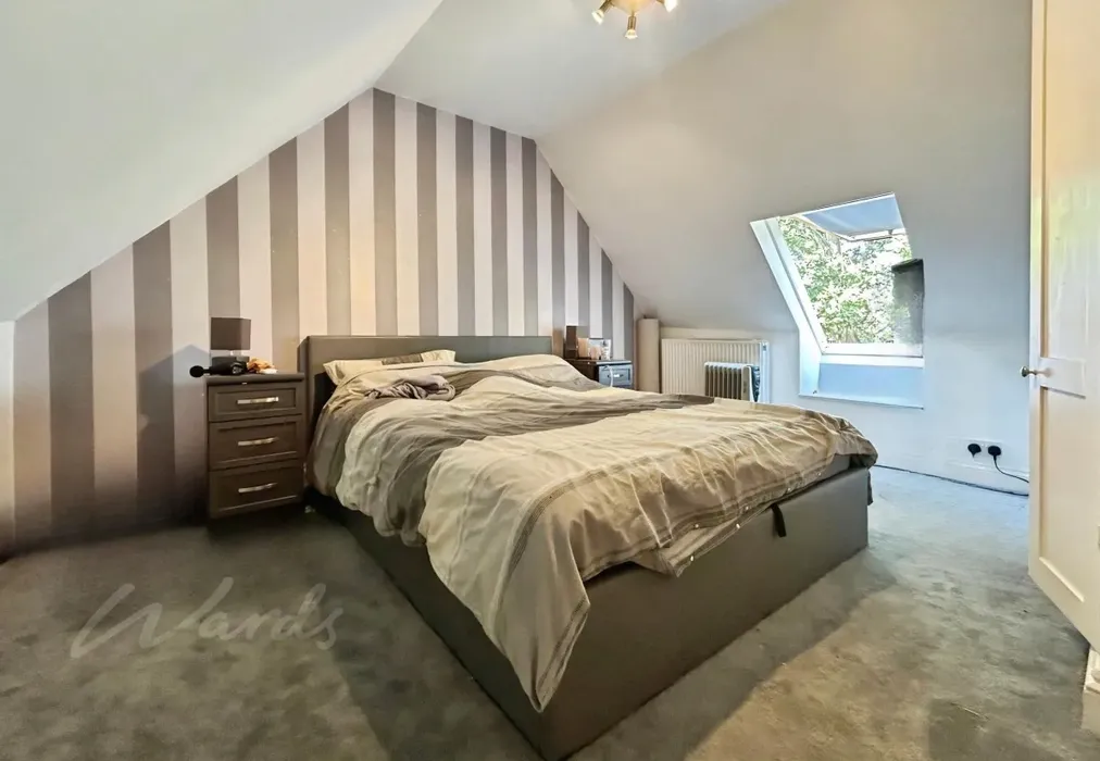 user_edited_photo... - Shipbourne Road Tonbridge TN10 - Wards of Kent