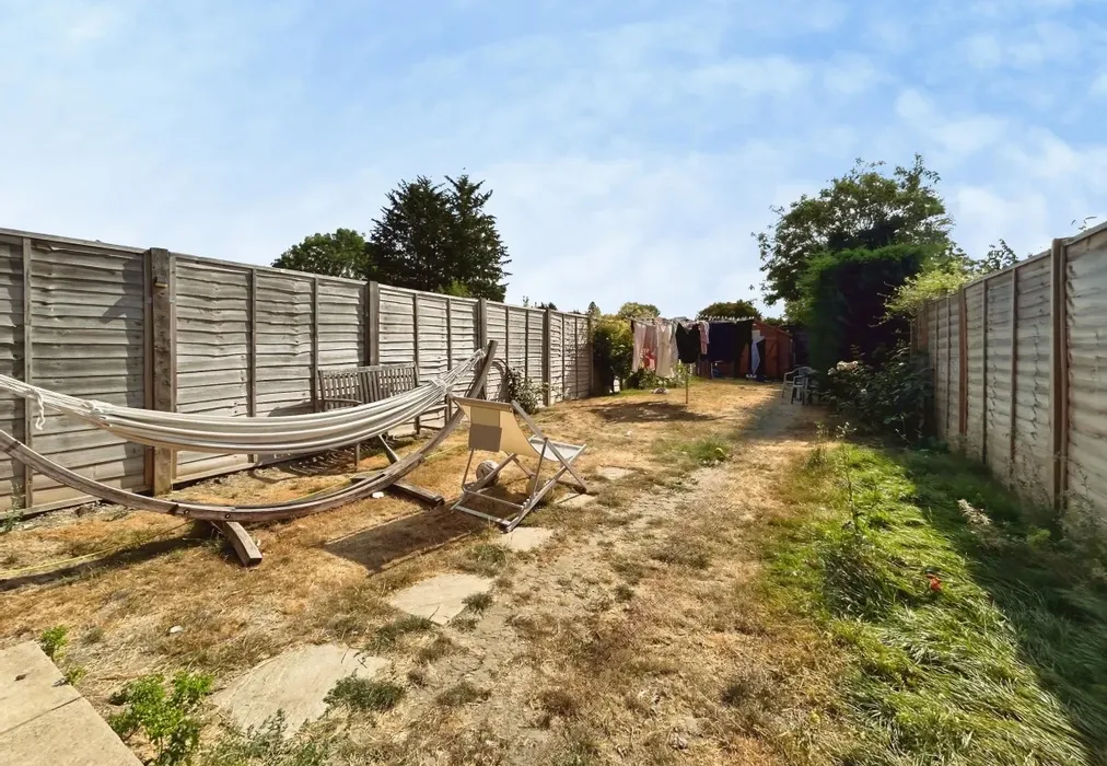 user_edited_photo... - Shipbourne Road Tonbridge TN10 - Wards of Kent