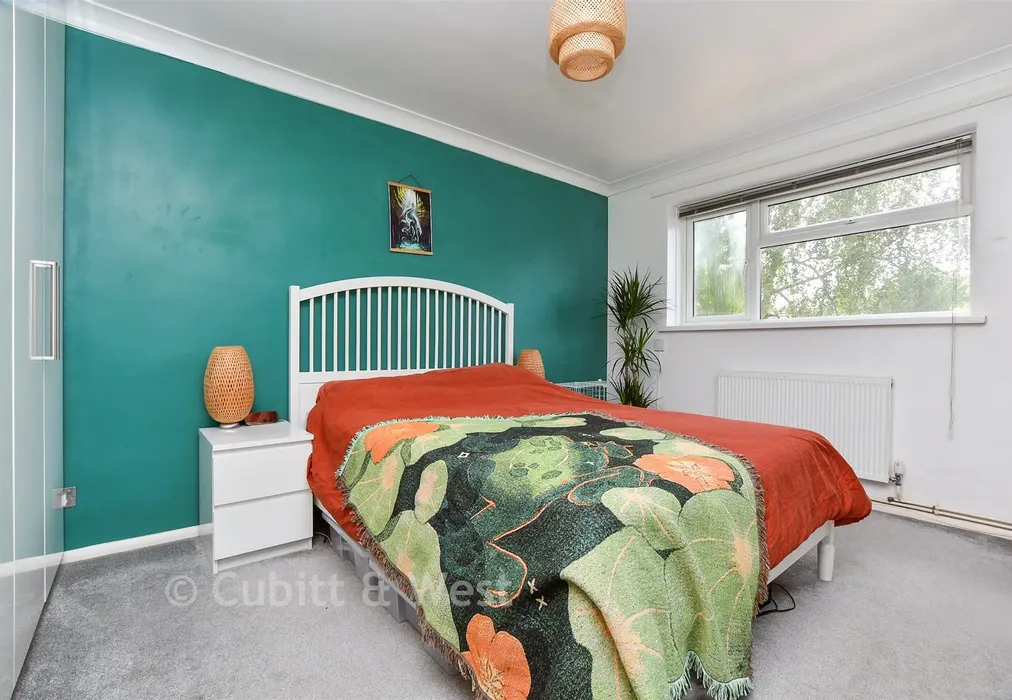Bedroom - Worcester Road, Sutton, Surrey - Wards of Kent