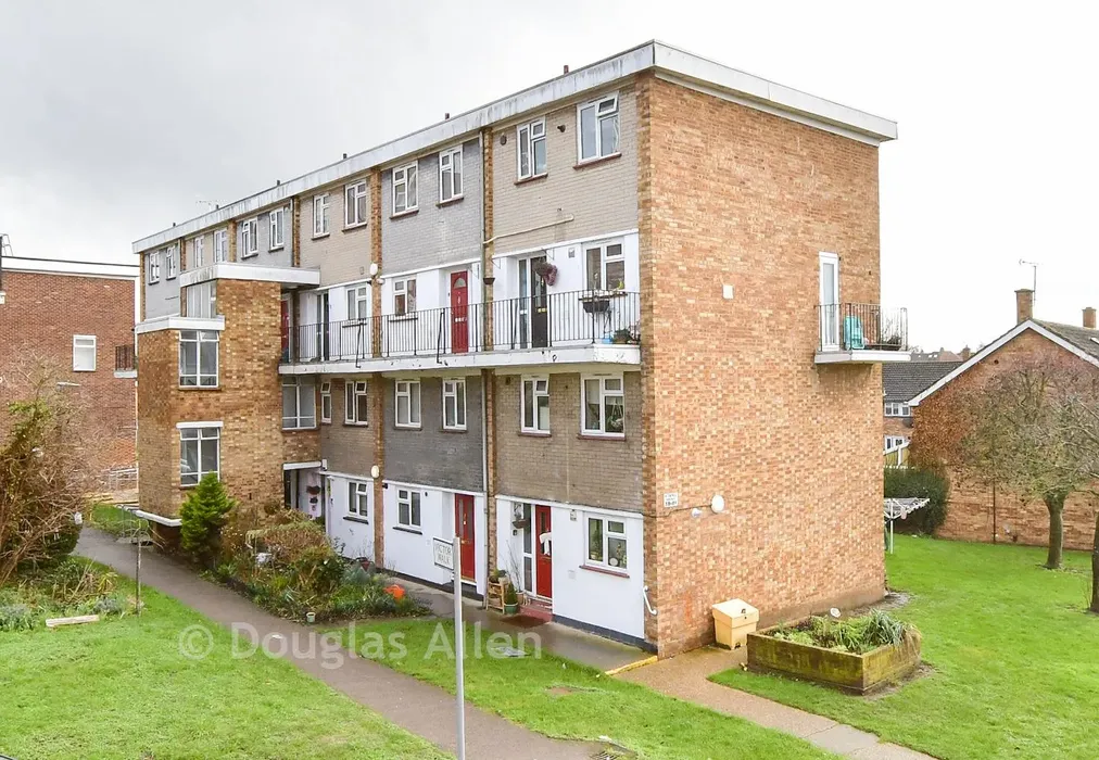 Front Web - Victor Walk, Hornchurch, Essex - Wards of Kent