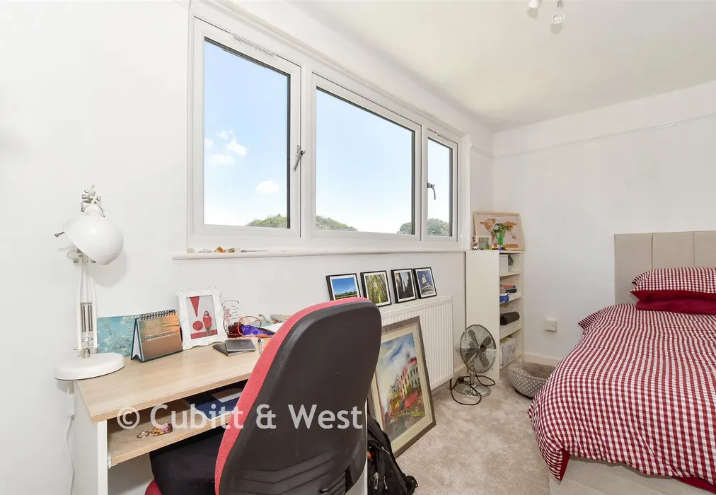 Bedroom 3 - Barnham Road, Eastergate, West Sussex - Wards of Kent
