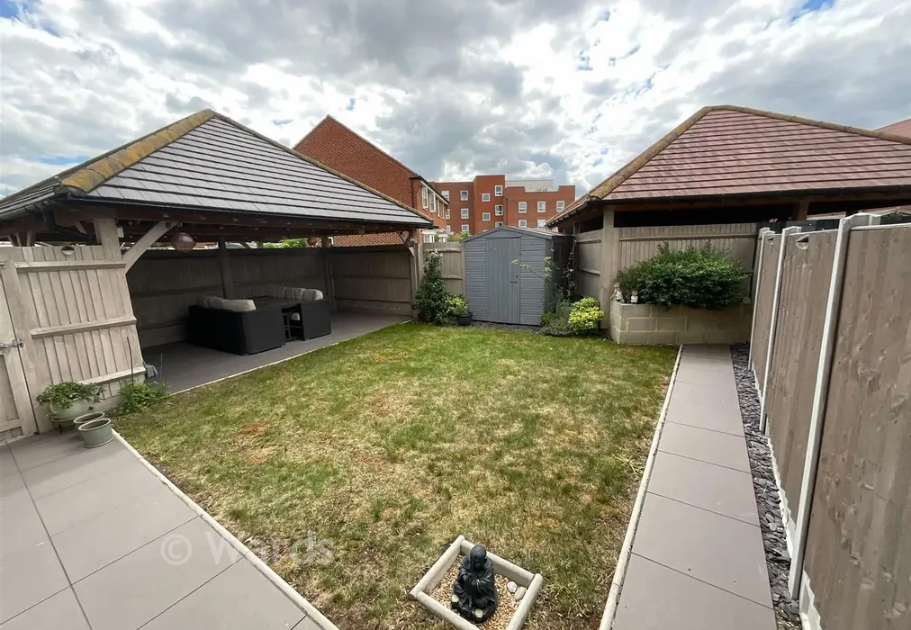 Rear Garden - Weldon Road, Castle Hill, Kent - Wards of Kent