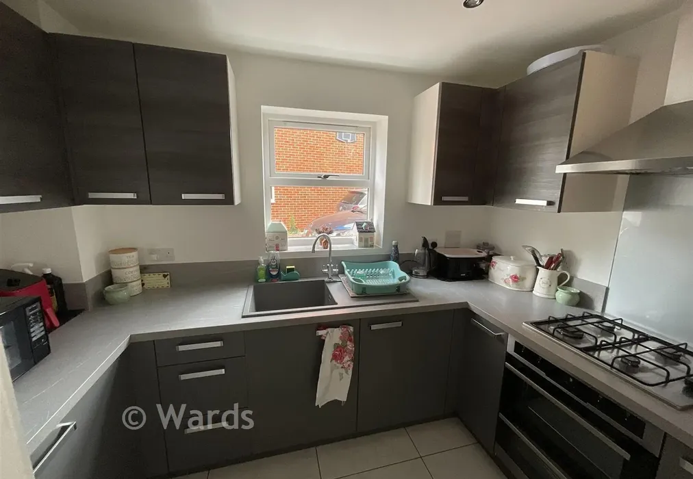 Kitchen - Weldon Road, Castle Hill, Kent - Wards of Kent