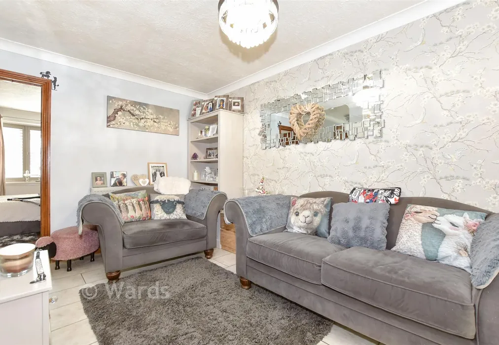 Lounge/Diner - Firs Lane, Cheriton, Folkestone, Kent - Wards of Kent
