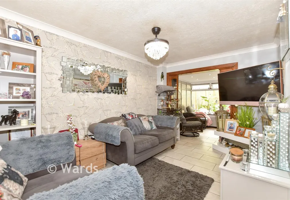 Lounge/Diner - Firs Lane, Cheriton, Folkestone, Kent - Wards of Kent