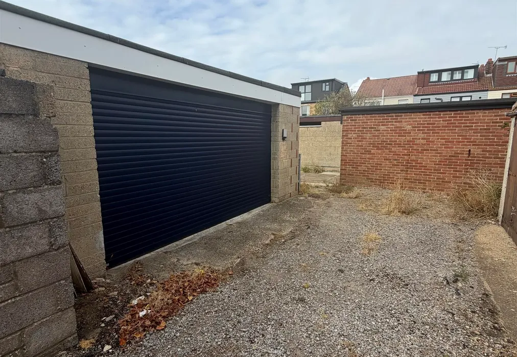 Garage - St. Swithun's Road, Portsmouth, Hampshire - Wards of Kent