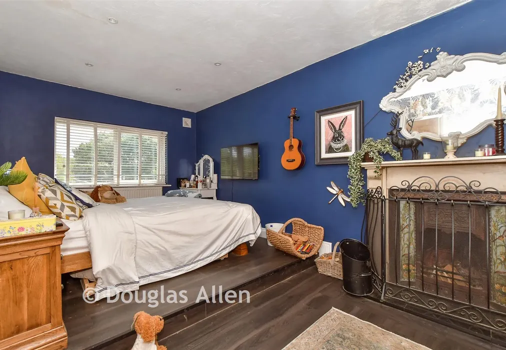 Bedroom 1 - Castledon Road, Downham, Billericay, Essex - Wards of Kent