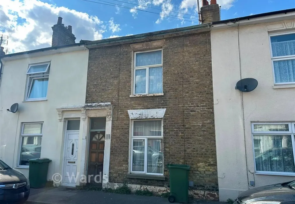 Front - Berridge Road, Sheerness, Kent - Wards of Kent