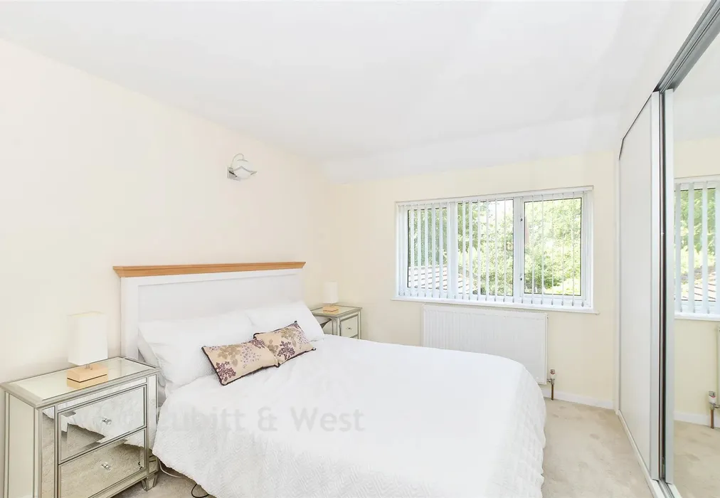 Bedroom 1 - Stafford Road, Langley Green, Crawley, West Sussex - Wards of Kent