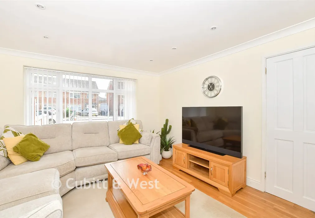 Lounge - Stafford Road, Langley Green, Crawley, West Sussex - Wards of Kent
