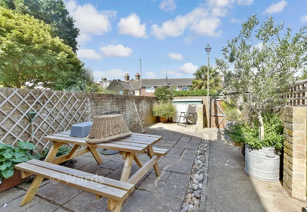 Rear Garden - Kingsnorth Road, Faversham, Kent - Wards of Kent