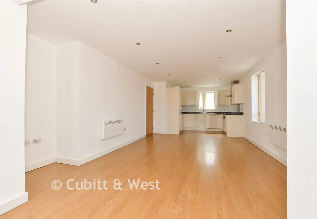 Lounge/Kitchen - Denne Parade, Horsham, West Sussex - Wards of Kent