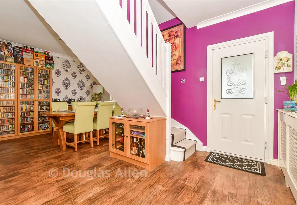 Hallway - Alfred Gardens, Wickford, Essex - Wards of Kent