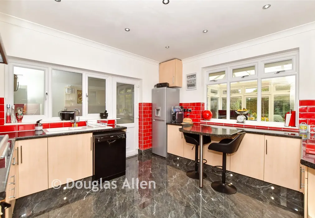 Kitchen - Alfred Gardens, Wickford, Essex - Wards of Kent