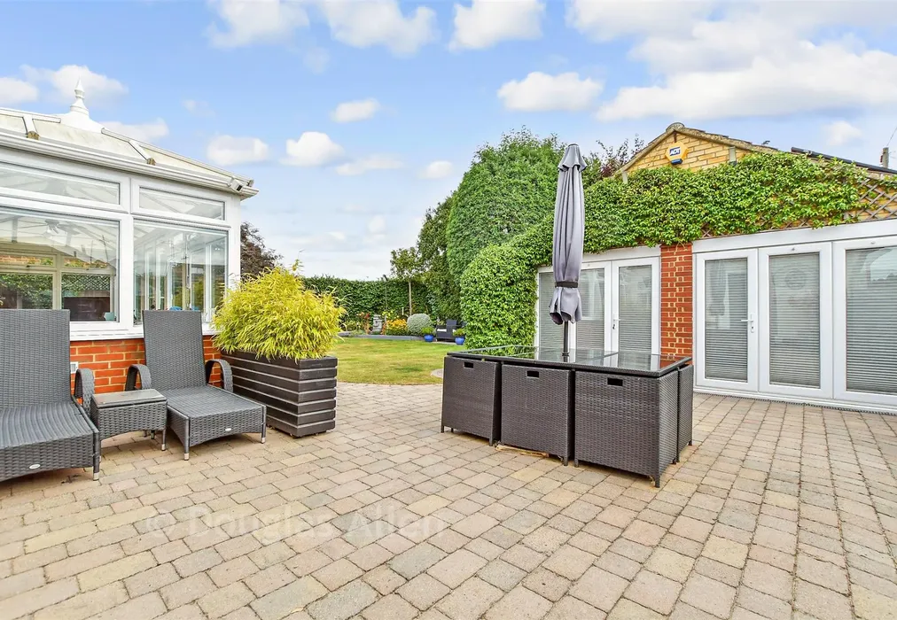 Patio / Decking - Alfred Gardens, Wickford, Essex - Wards of Kent